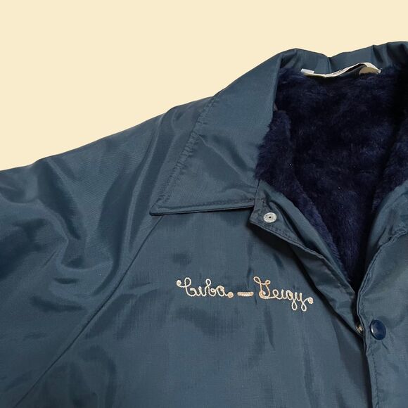 Vintage 1970s XL Ciba-Geigy blue jacket with faux fur lining/white embroidery - Picture 8 of 10